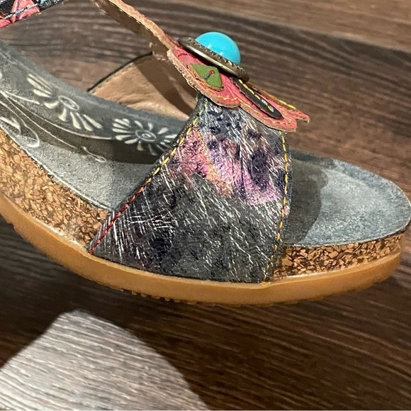 L'Artiste by Spring Step Bari Tooled Leather Floral Boho Slide Sandals 8.5 - Picture 9 of 14